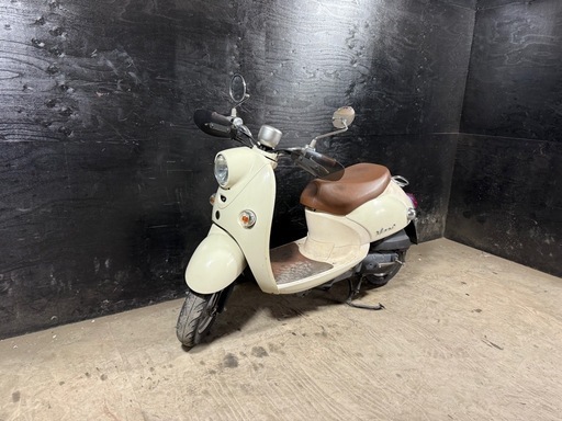 ★支払総額5.5万円★買取強化中！まずは簡単無料査定から♪ ヤマハ ビーノ 白 SA37J おしゃれなビーノ！ ナックルガード！ 4ストインジェクション！ 集中キー！ 加速良好！