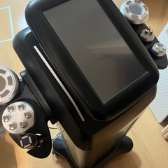 値下げしました　セルゼロスマート　細身エステマシン