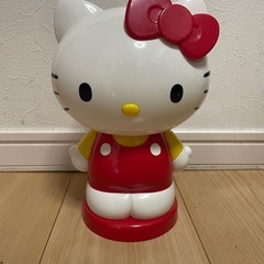 ハローキティー　貯金箱　