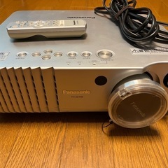 Panasonic 液晶プロジェクターの画像