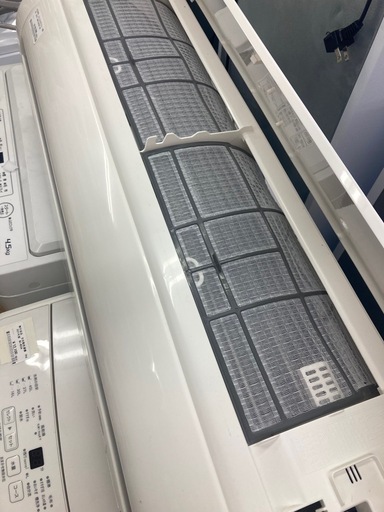 0145 HITACHI 日立 2018年製 ルームエアコン 白くまくん 室内機 RAS-AJ22H 室外機 RAC-AJ22H