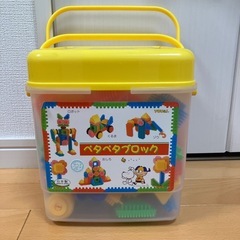 ペタペタブロック
