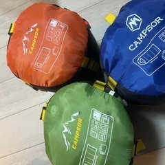 寝袋4点の画像