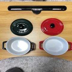 未使用、蓋付きオーバルココット2つの画像