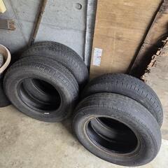 145 R12 6pr  タイヤ　軽バン　145 12の画像
