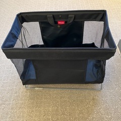 荷物入れ　