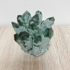 ②グリーンファントムクォーツ　クラスター