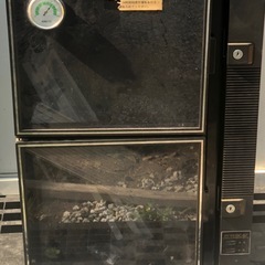 カメラ　防湿庫