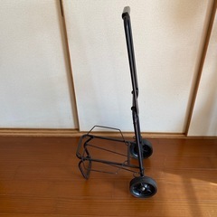 折りたたみキャリーカートの画像