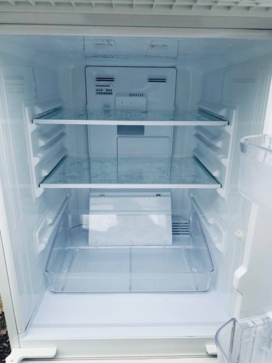シャープ、軽く触れるだけで扉が自動で開く「電動どっちもドア