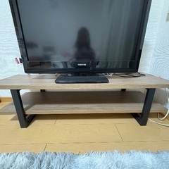 テレビとテレビ台