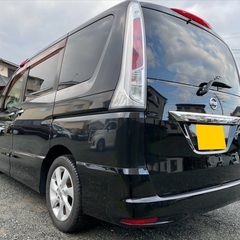 8人乗り☆フリップダウンモニター付き☆月々1.2万円〜分割払い可❗️車検2年付き！大人気☆日産 セレナ ハイウェイスター☆Bluetooth対応ナビ☆走行中DVD見れます☆ETC☆便利なバックカメラ☆ドラレコ付きのフル装備☆両側電動スライドドア☆クルーズコントロール搭載☆ウィンカーミラー☆フル装備☆車内広々三列シート‼️の画像