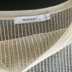 moussyトップス