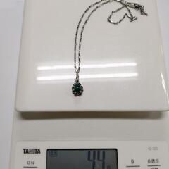 ネックレスの画像