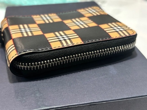 美品 バーバリー ダニエルチェッカーボード 財布