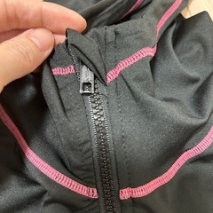 ラッシュガードの画像