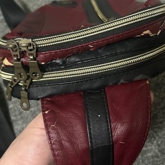 斜め掛けバックの画像