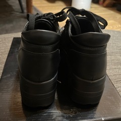 スニーカーの画像