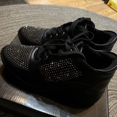 スニーカーの画像