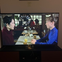 大型テレビ