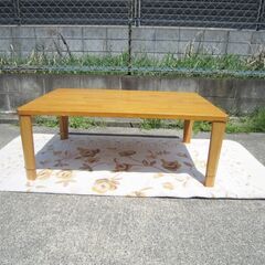 折りたたみテーブル
