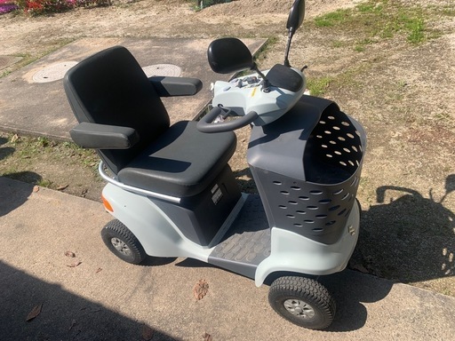 受け渡し確定しました    GW限定6日まで値下げ   スズキ セニアカーET4D