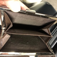 Burberry三つ折り財布の画像
