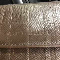 Burberry三つ折り財布の画像