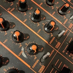 ジャンク品!DJミキサー、Roland DJ-2000 (光が丘ママ) 光が丘の ジャンク品!DJミキサー、Roland DJ-2000 (光が丘ママ) 光が丘の
