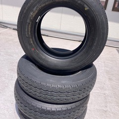 ハイエース　195/80/15 新車外し
