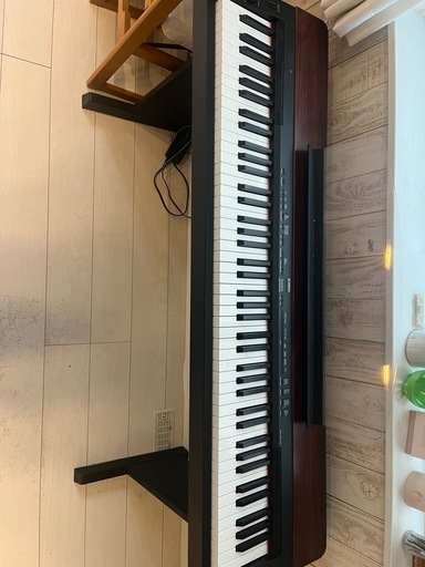 YAMAHA 電子ピアノ