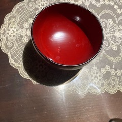 大きな椀の画像