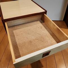 【昭和レトロ】書類　小物入れ　白ベース　引き出し4段の画像