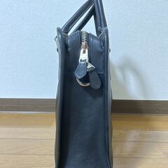COACH】レザービジネスバッグ(黒・ショルダーストラップ付 COACH】レザービジネスバッグ(黒・ショルダーストラップ付