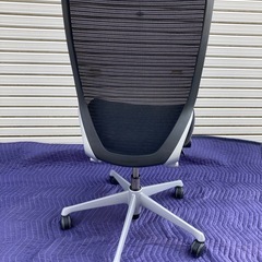 高級なオフィスチェア　オカムラ　バロン(2)の画像