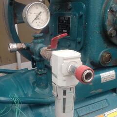 富士　エアーコンプレッサー　3.7Kwの画像