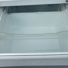 TOSHIBA 340L  3ドア冷凍冷蔵庫　GR-H34S（S）2016年製
の画像