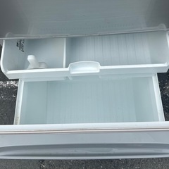 TOSHIBA 340L  3ドア冷凍冷蔵庫　GR-H34S（S）2016年製
の画像