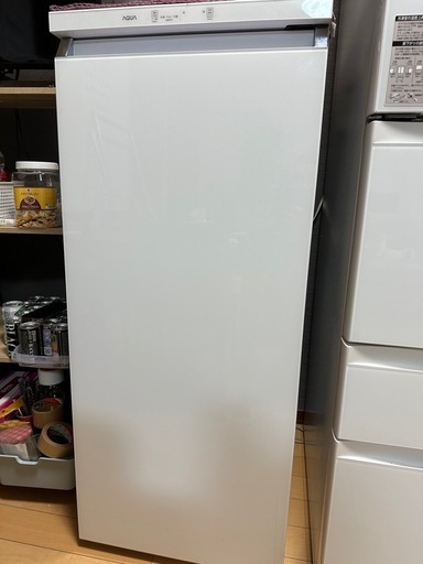 美品冷凍庫 AQF-GS13M （定格内容積134L） (モモ) 桜並木の