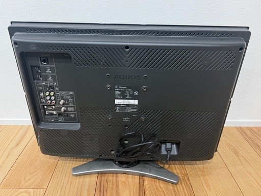 SHARP LC26E8 (たく) 男川のテレビ《液晶テレビ》の中古あげます