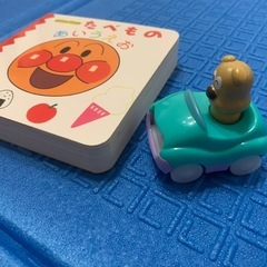 アンパンマン絵本／チーズくるまの画像