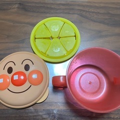 最終値下げ！ボーロカップ おやつケース　アンパンマンの画像