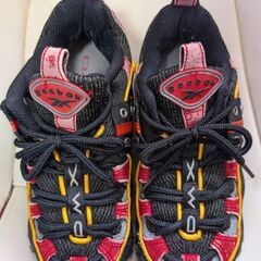 DMXシューズ　Reebok製　メンズ26.5cm　新品難有り