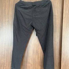 Reebok スウェットパンツの画像