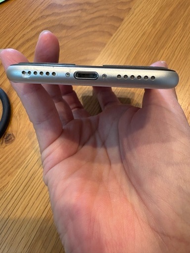 iPhone SE 第3世代