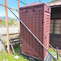 仮設トイレ