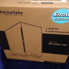 新品　未開封　Thermaltake S100 TG Snow Edition 強化ガラス ミニタワーPCケース ホワイト スイングドアパネル採用 CA-1Q9-00S6WN-00 CS7886 の画像