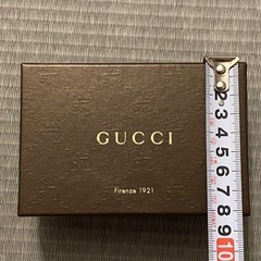 GUCCI　箱の画像