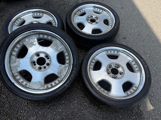 ユーロライン　18インチ　5穴
114.3