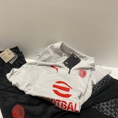 新品ACミランスポーツウェア